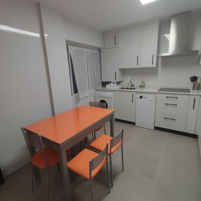 Centro Con Ascensor Apartment *